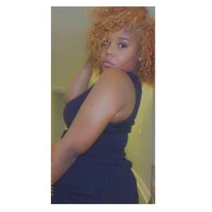 Meet your Posher, Janielle